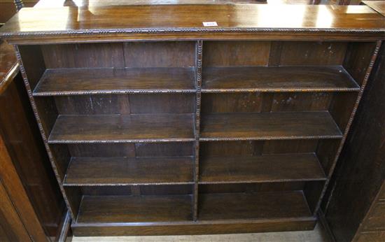 Oak open bookcase(-)